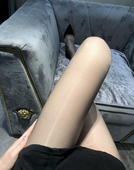 不快乐_高清最新电影在线观看