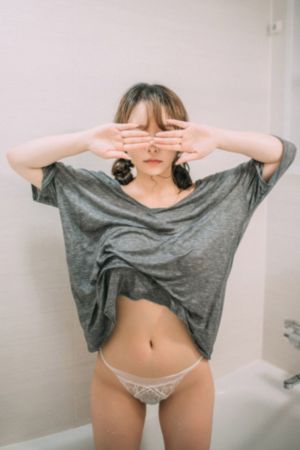 野蛮水蜜桃catchen_日韩在线播放专区