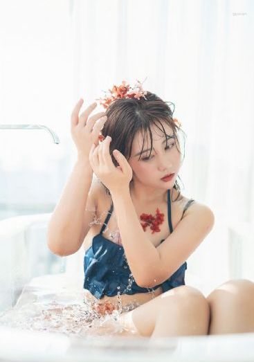 黡色带三级a级_蓝光在线观看高清