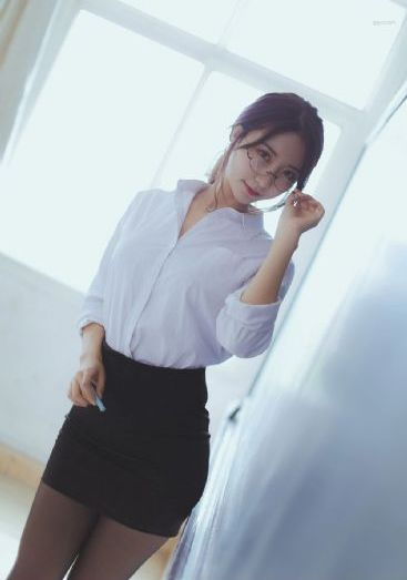 房奴试爱第一集开头_4K高清迅雷在线观看