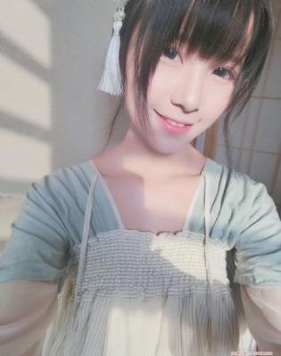 年轻性感的妈妈电影_全集高清在线观看