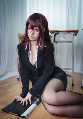 色哟哟在线观看_BD英语在线观看高清