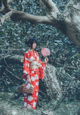 女员工的兹职位_国产剧免费观看电视剧